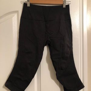 Lulu Lemon Capris